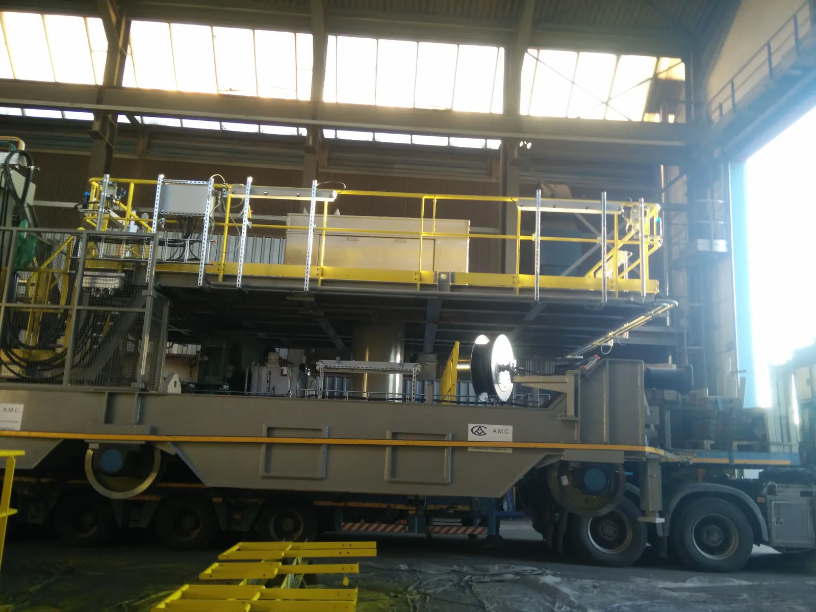 Converter bottom manipulator: Production and erection, image 4